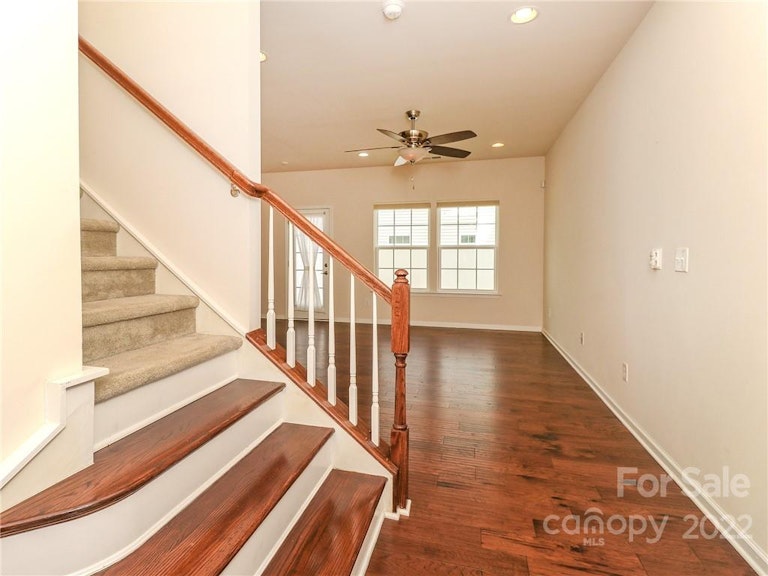 Photo 3 of 39 - 7620 Red Mulberry Way, Charlotte, NC 28273