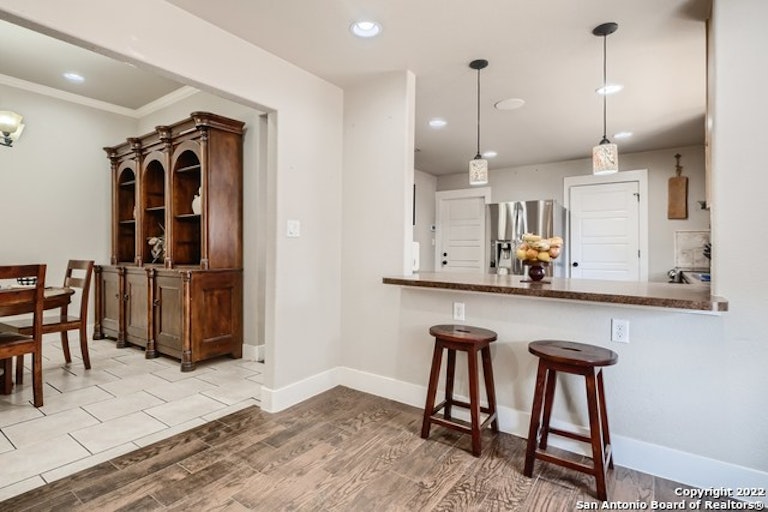 Photo 12 of 26 - 8511 Pendragon St, San Antonio, TX 78254