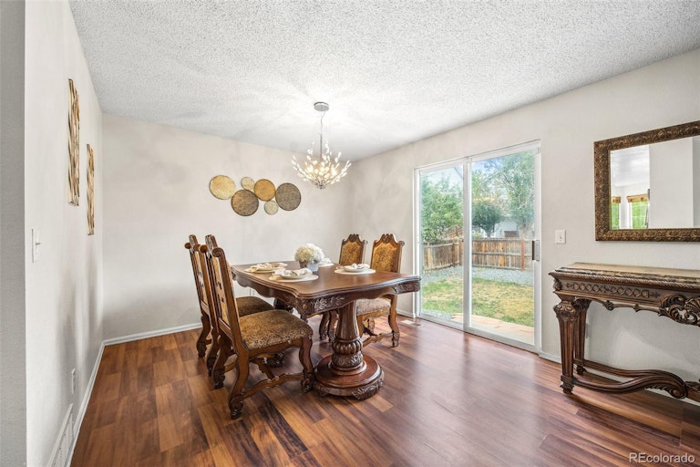 Photo 9 of 27 - 5322 S Liverpool Way, Centennial, CO 80015