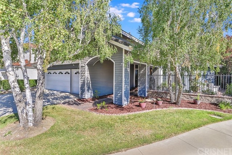 Photo 3 of 75 - 4077 Bending Oak Ct, Moorpark, CA 93021