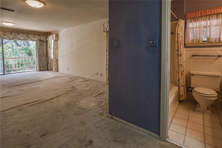 Photo 14 of 40 - 4905 Crestway Dr, Austin, TX 78731