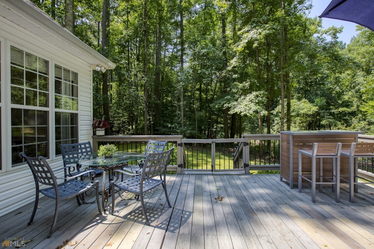 Photo 39 of 59 - 2550 Johnston Rd NW, Kennesaw, GA 30152