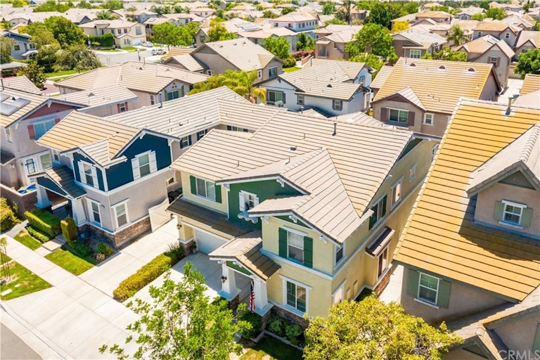 Photo 47 of 48 - 7931 Barnstormer Ct, Chino, CA 91708