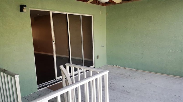 Photo 7 of 22 - 737 Pinellas Bayway S #207, Saint Petersburg, FL 33715
