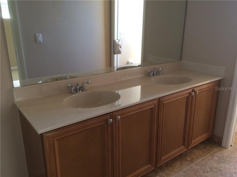 Photo 17 of 24 - 6503 37th St E, Sarasota, FL 34243