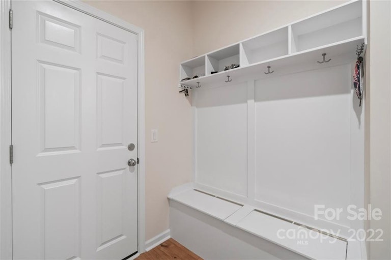Photo 45 of 48 - 15003 Luna Dr, Charlotte, NC 28278