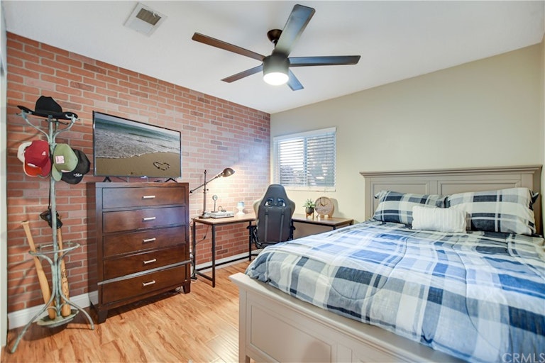 Photo 29 of 50 - 1986 Peyton Rd, La Verne, CA 91750