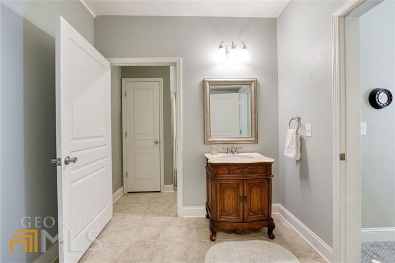 Photo 47 of 71 - 6021 Stillwater Pl, Flowery Branch, GA 30542