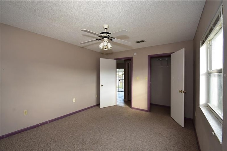 Photo 15 of 16 - 207 Lily Pad Ln, Eustis, FL 32726