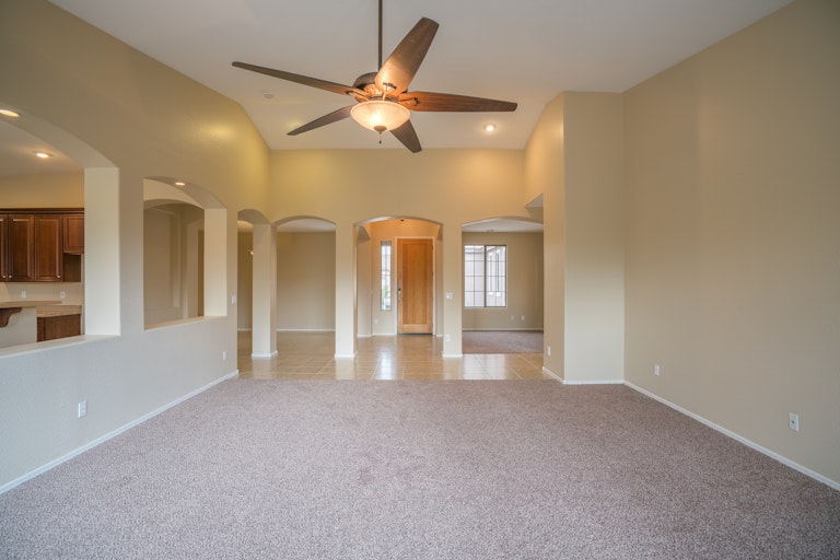 Photo 8 of 32 - 15637 W Yucatan Dr, Surprise, AZ 85379