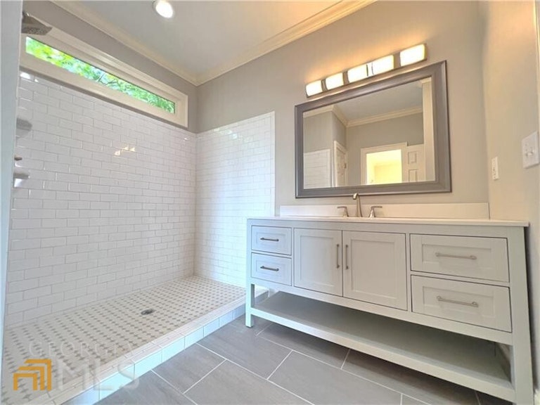 Photo 24 of 47 - 1886 Groover Rd, Marietta, GA 30062