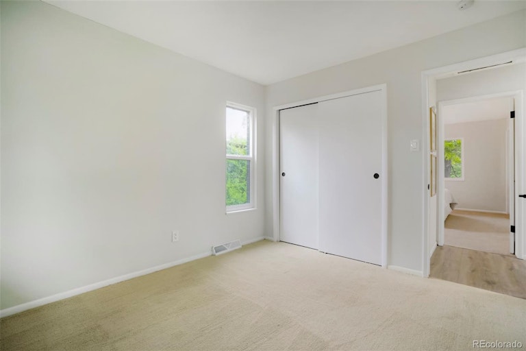 Photo 19 of 34 - 16929 E Amherst Dr, Aurora, CO 80013