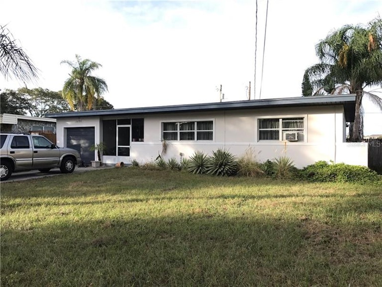 Photo 1 of 3 - 10306 66th Ave, Seminole, FL 33772