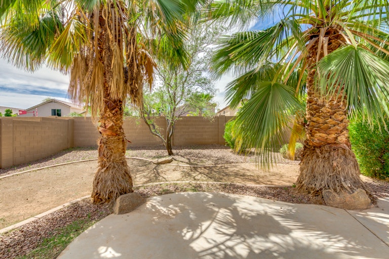 Photo 29 of 32 - 2625 E Silversmith Trl, San Tan Valley, AZ 85143