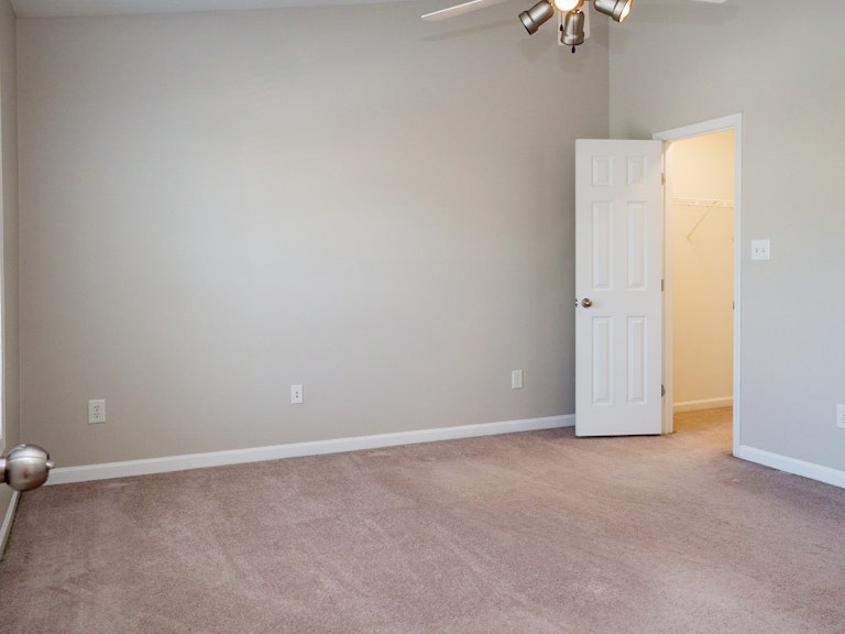 Photo 16 of 22 - 2120 Piney Brook Rd #103, Raleigh, NC 27614