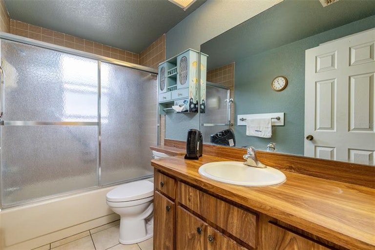Photo 18 of 23 - 12921 Banyan St, Hudson, FL 34669