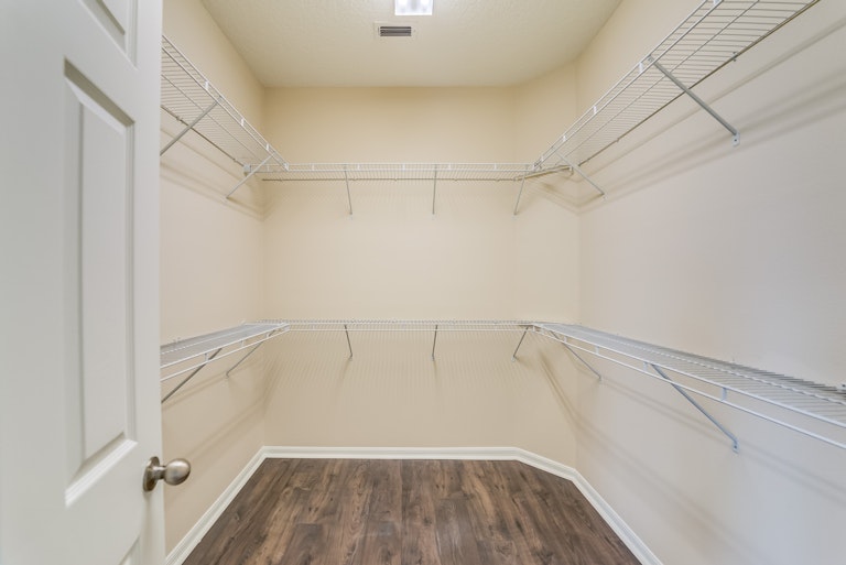 Photo 11 of 17 - 2222 Pico Ln, Mount Dora, FL 32757