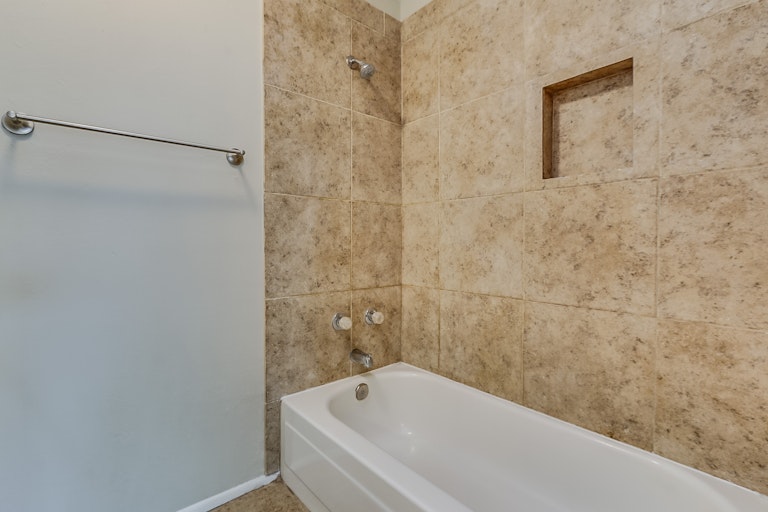 Photo 20 of 32 - 1240 W Manor St, Chandler, AZ 85224