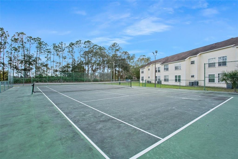 Photo 29 of 30 - 5003 Laguna Bay Cir #15, Kissimmee, FL 34746