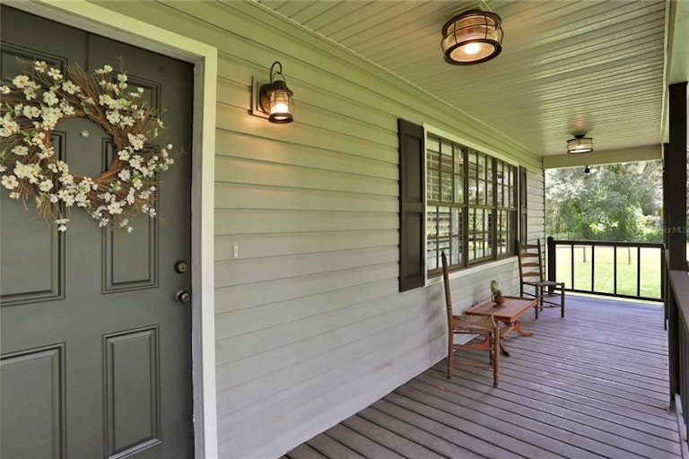 Photo 3 of 44 - 5840 Ross Creek Rd, Lakeland, FL 33810