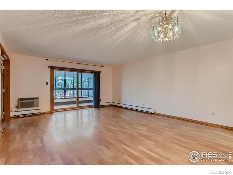 Photo 3 of 13 - 13901 E Marina Dr #113, Aurora, CO 80014