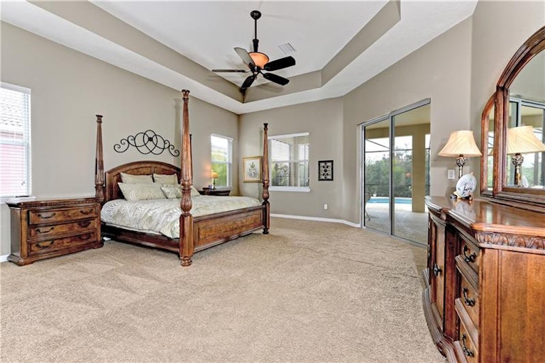 Photo 13 of 25 - 12818 Penguin Dr, Bradenton, FL 34212