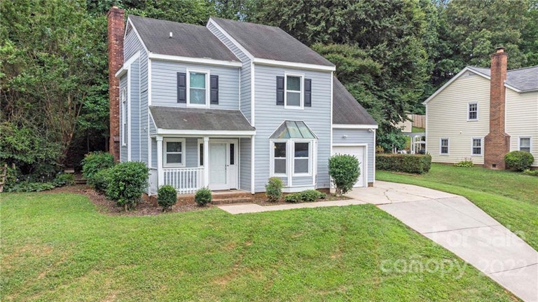 Photo 2 of 28 - 1129 Well Spring Dr, Charlotte, NC 28262