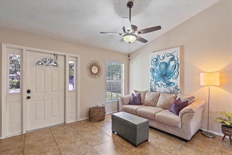 Photo 7 of 31 - 21 Shumard St, Osprey, FL 34229