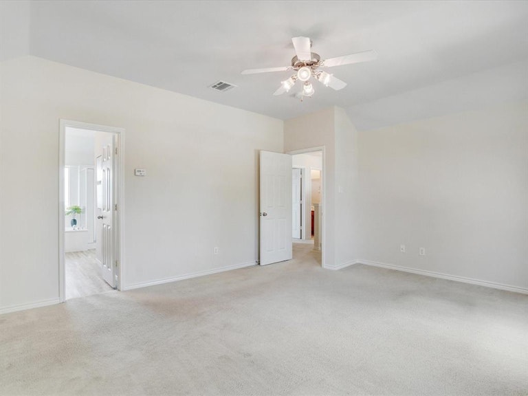 Photo 23 of 36 - 3720 Neptune Cir, Frisco, TX 75033