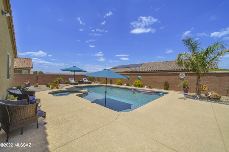 Photo 24 of 41 - 1501 E Lower Mine Ln, Sahuarita, AZ 85629