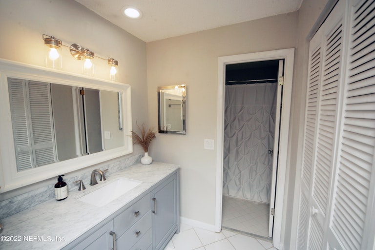 Photo 21 of 27 - 111 Granada Ln, Ponte Vedra Beach, FL 32082