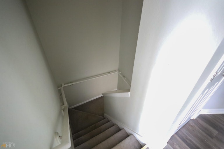 Photo 18 of 24 - 407 Creel Pl, Atlanta, GA 30349