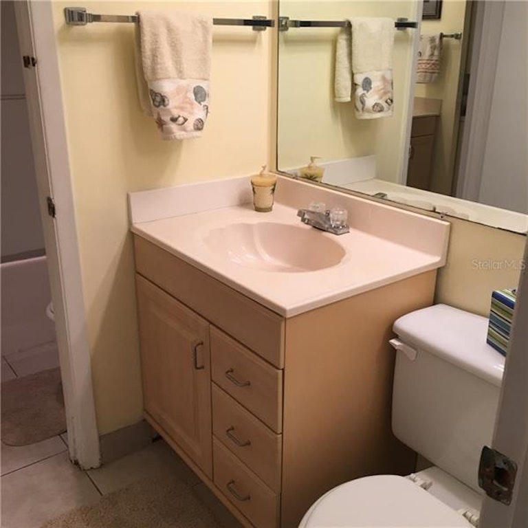 Photo 21 of 22 - 329 Medallion Blvd Unit B, Madeira Beach, FL 33708
