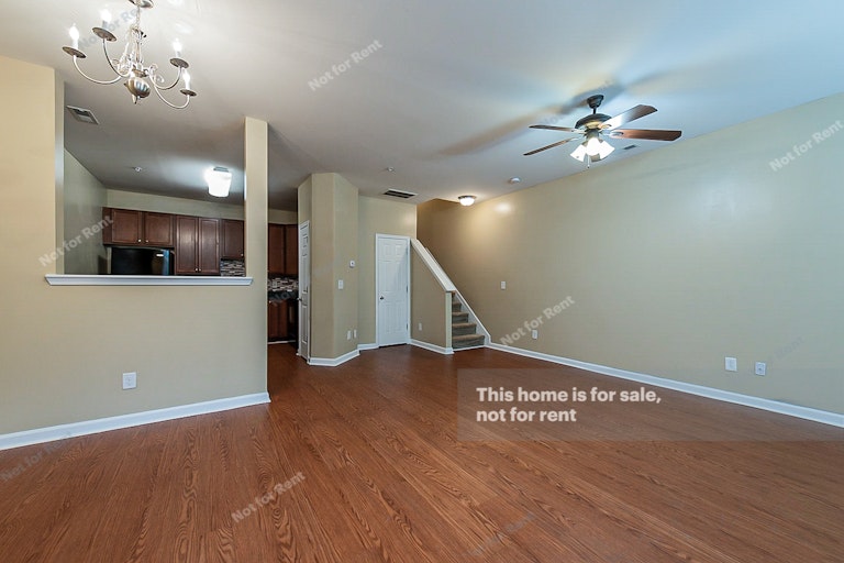 Photo 9 of 15 - 401 Coalinga Ln #108, Raleigh, NC 27610