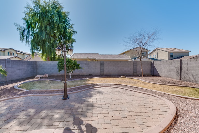 Photo 27 of 28 - 15133 W Aster Dr, Surprise, AZ 85379