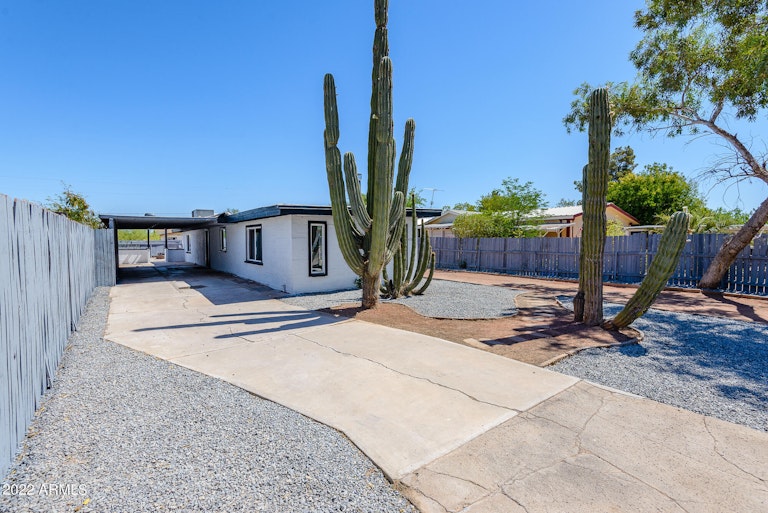Photo 18 of 24 - 45386 W Hathaway Ave, Maricopa, AZ 85139