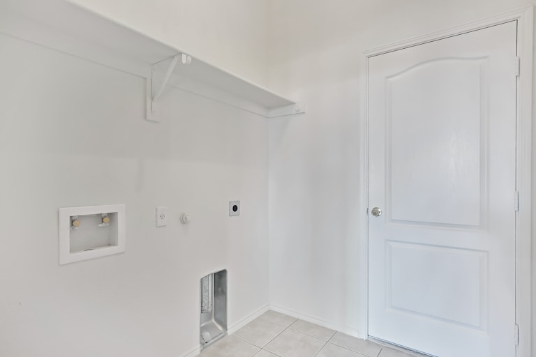 Photo 23 of 26 - 225 Brandi Ridge Dr, Midlothian, TX 76065