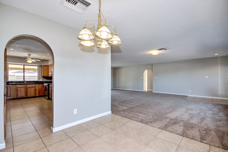 Photo 11 of 24 - 2523 E Enrose St, Mesa, AZ 85213