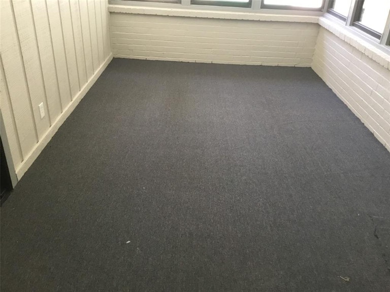 Photo 5 of 28 - 16518 Grommet Ct, Crosby, TX 77532
