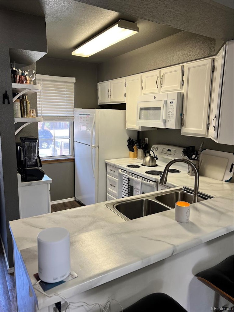 Photo 6 of 24 - 12085 E Tennessee Ave, Aurora, CO 80012