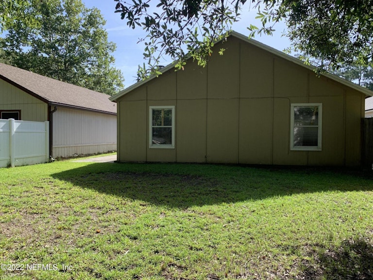 Photo 27 of 28 - 1842 Manitoba Ct N, Middleburg, FL 32068