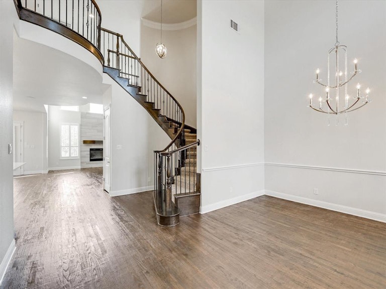 Photo 8 of 39 - 11121 Smoky Oak Ct, Argyle, TX 76226