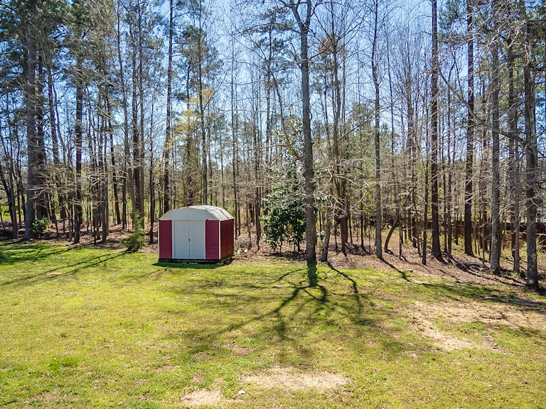 Photo 20 of 23 - 1142 Darius Pearce Rd, Youngsville, NC 27596