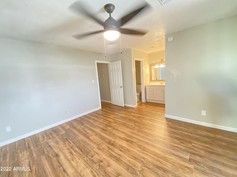Photo 13 of 24 - 4514 W Maryland Ave, Glendale, AZ 85301