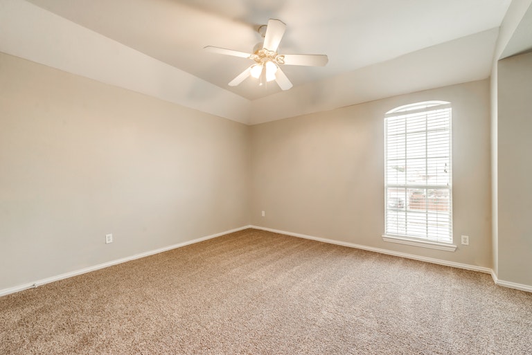 Photo 21 of 24 - 2802 Wildcreek Ct, Keller, TX 76248