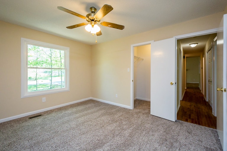 Photo 17 of 19 - 917 Cardens Creek Dr, Durham, NC 27712