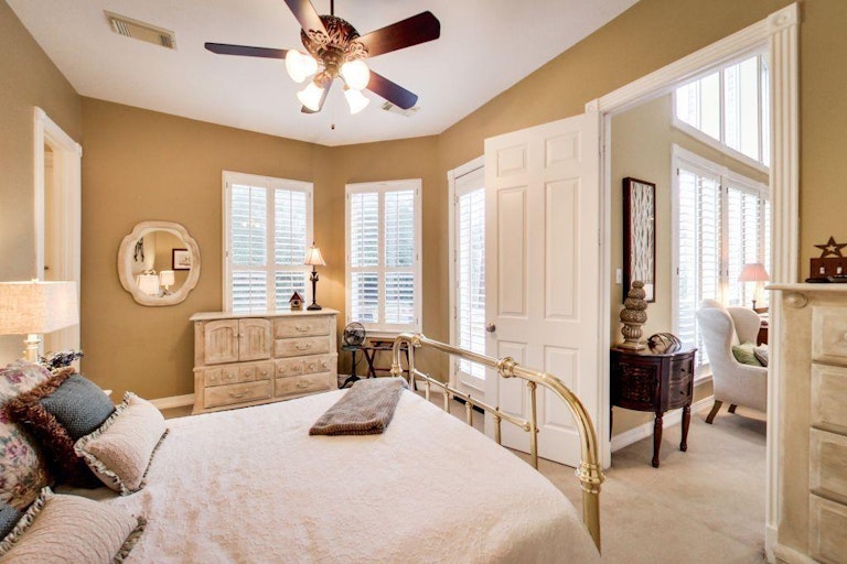 Photo 15 of 34 - 16307 Perry Pass Ct, Spring, TX 77379