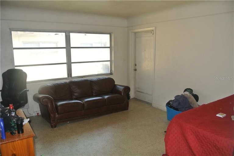Photo 9 of 10 - 317 N Jupiter Ave, Clearwater, FL 33755