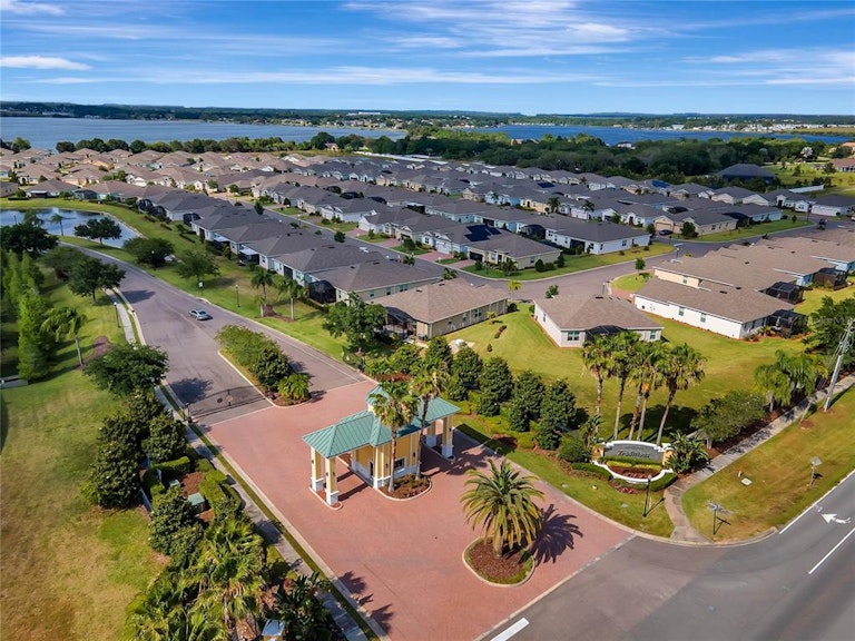 Photo 42 of 42 - 3420 Grenville Dr, Winter Haven, FL 33884