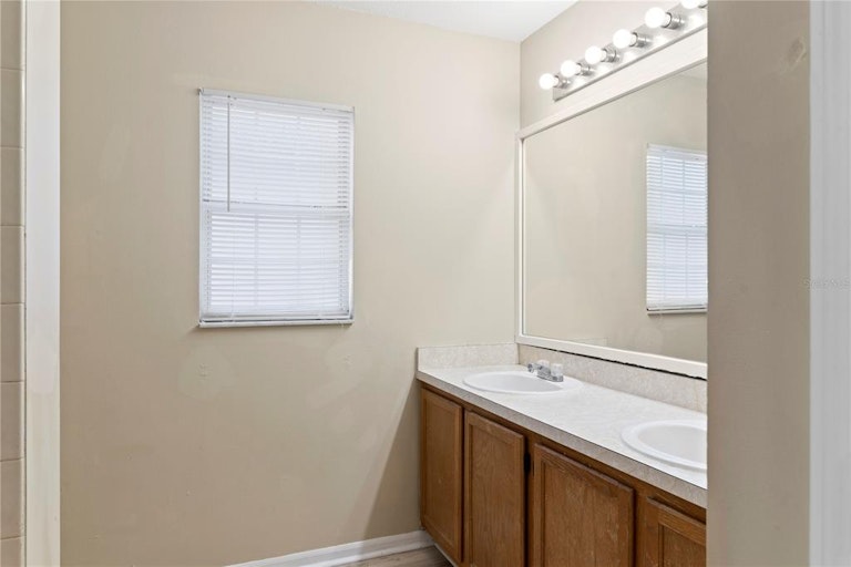 Photo 22 of 30 - 2836 Ripton Ct, Orlando, FL 32835